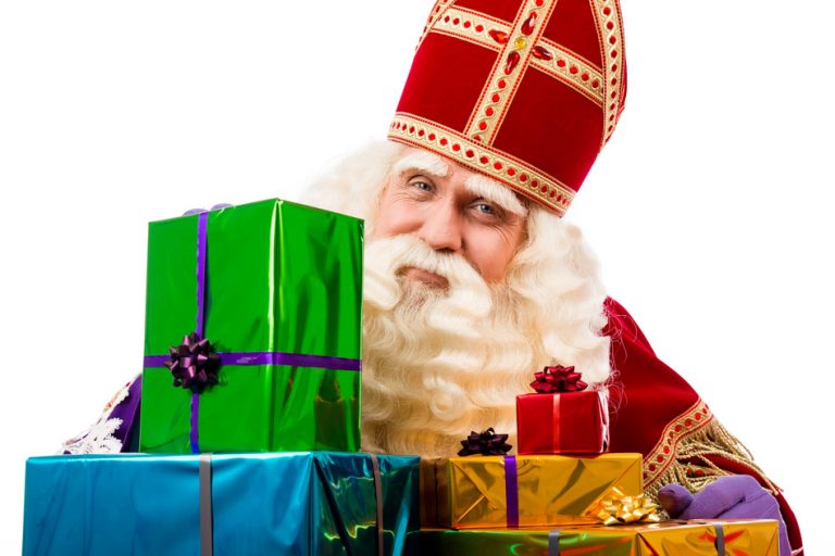 Sinterklaas Spelletjes, journaal en pakjesavond 2023 Sinterklaas Spelletjes, journaal en pakjesavond 2023